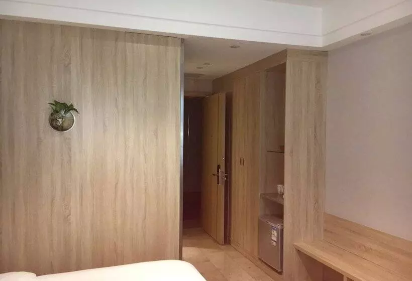 Fotos del hotel Ibis Styles Nt Shimao Plz:  21