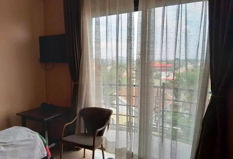 Fotos del hotel Olina Hotel And Apartments:  12