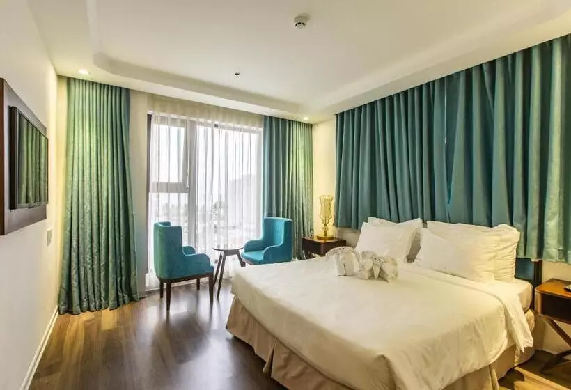 Fotos del hotel Adaline  And Suite:  18