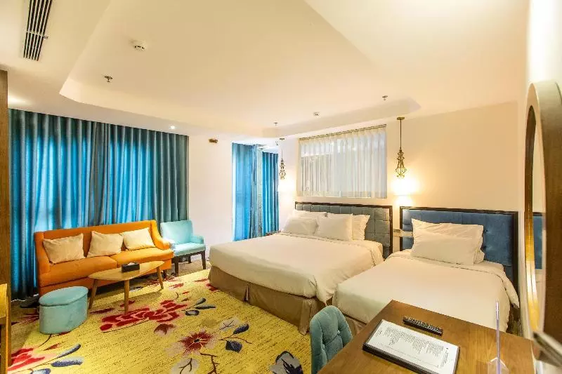 Fotos del hotel Adaline  And Suite:  8
