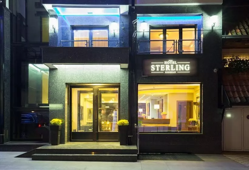 Fotos del hotel Sterling Garni:  8