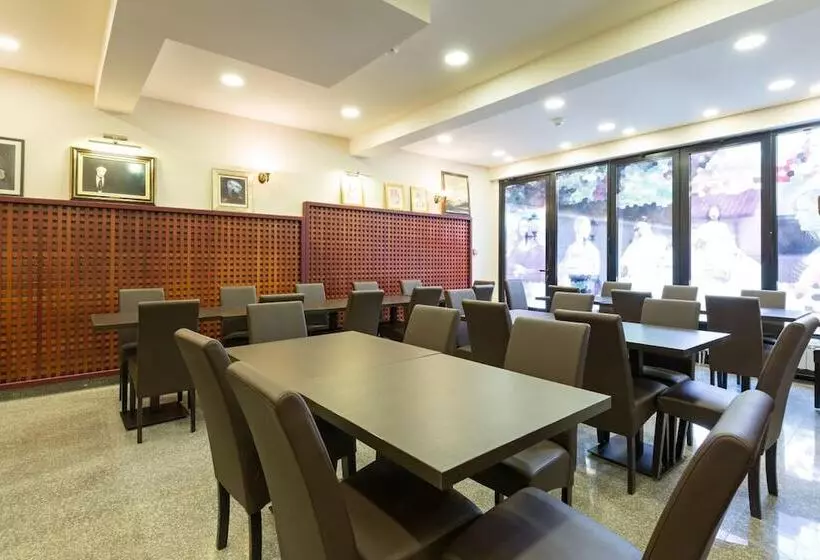 Fotos del hotel Sterling Garni:  19