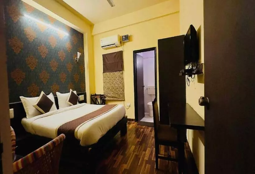 Fotos del hotel Jypore Saffron Inn & Suites:  17