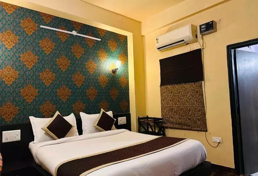 Fotos del hotel Jypore Saffron Inn & Suites:  21