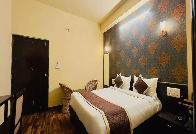 Fotos del hotel Jypore Saffron Inn & Suites:  22