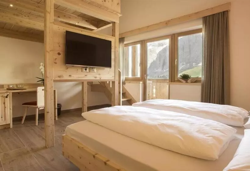 Fotos del hotel Passo Sella Dolomiti Mountain Resort:  25