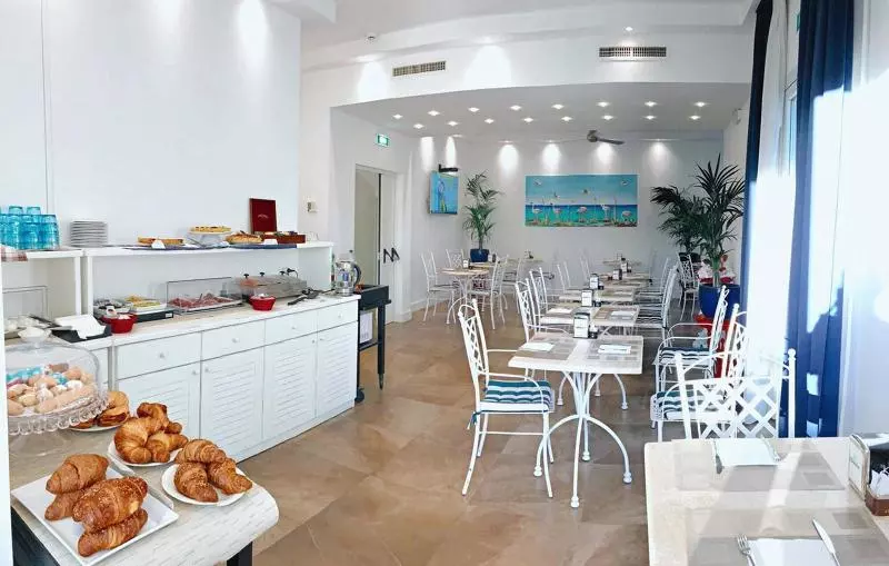Fotos del hotel Nautilus:  8