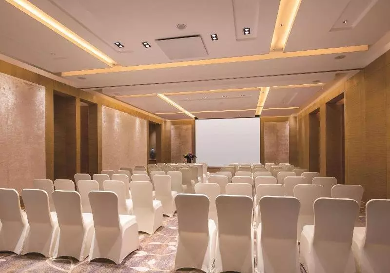 Fotos del hotel Sanya Yazhou Bay Resort, Curio Collection By Hilton:  33