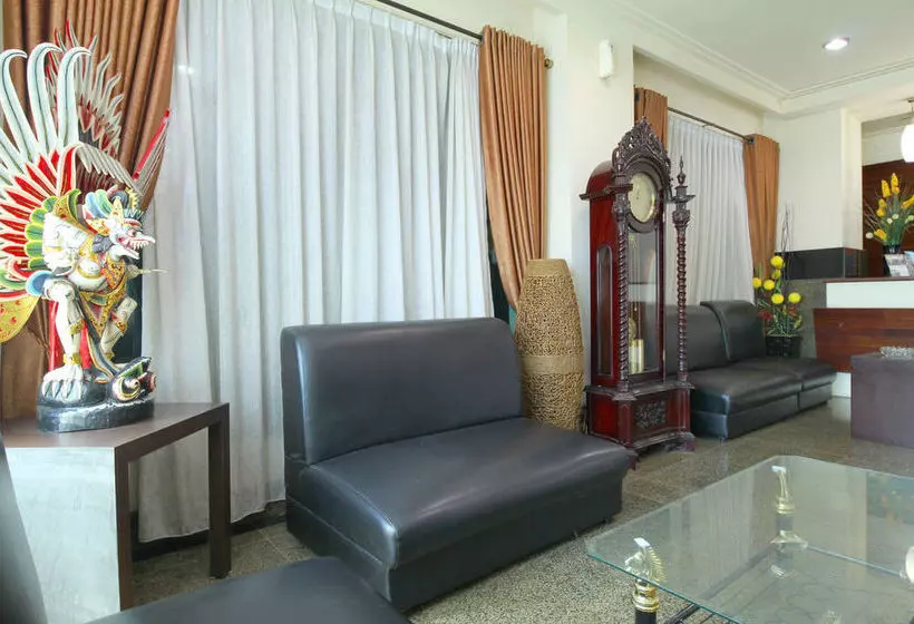Fotos del hotel Denpasar Makassar:  25