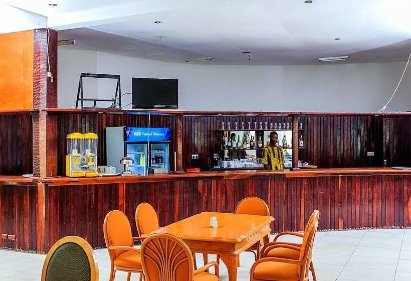 Fotos del hotel Paradise Suites:  5