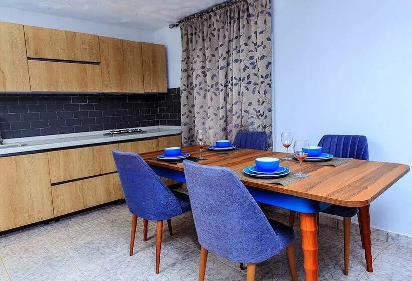 Fotos del hotel Paradise Suites:  23
