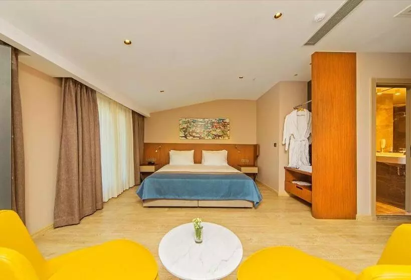 Fotos del hotel Redmont Hotel Nisantasi:  9