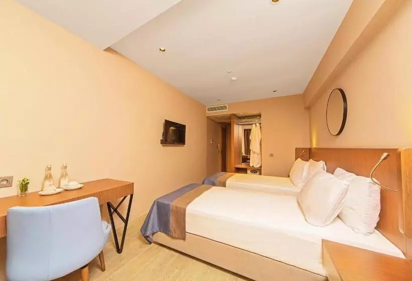 Fotos del hotel Redmont Hotel Nisantasi:  2