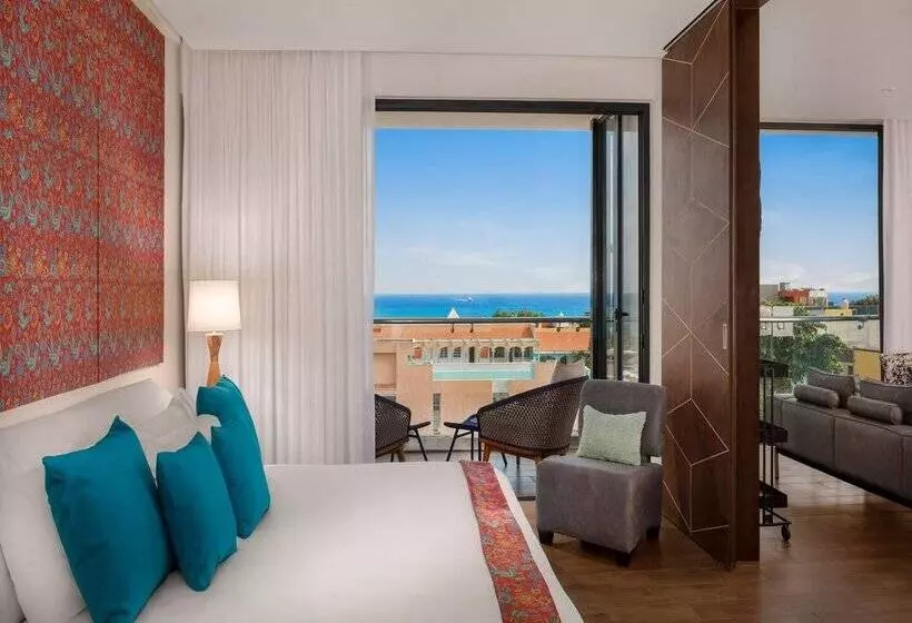 Fotos del hotel The Fives Downtown Hotel & Residences, Curio Collection by Hilton:  49