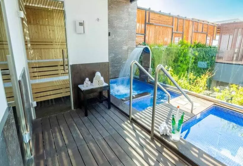 Fotos del hotel The Fives Downtown Hotel & Residences, Curio Collection by Hilton:  17