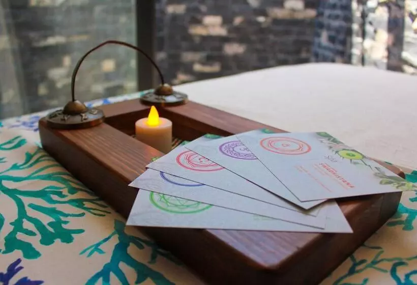 Fotos del hotel The Fives Downtown Hotel & Residences, Curio Collection by Hilton:  63
