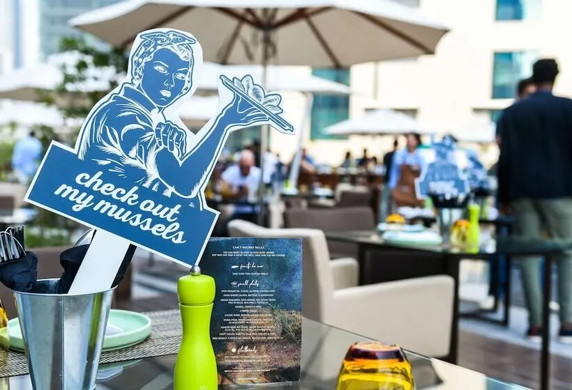 Fotos del hotel Radisson Blu Hotel, Dubai Waterfront:  56