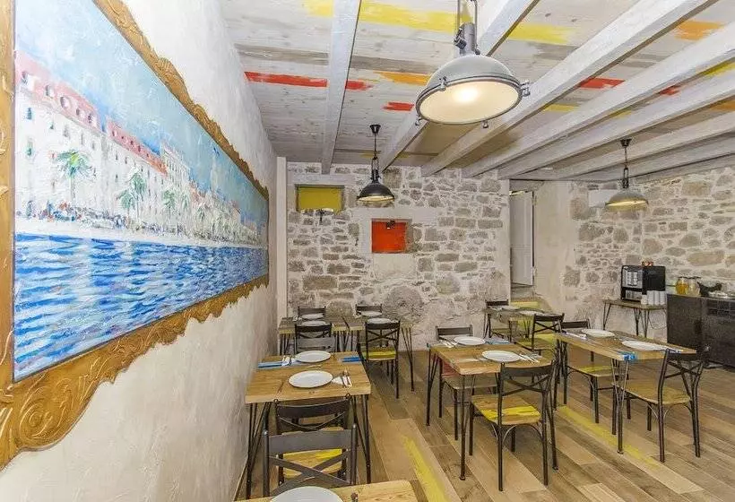 Heritage Palace Varos – Mag Quaint & Elegant Boutique Hotels
