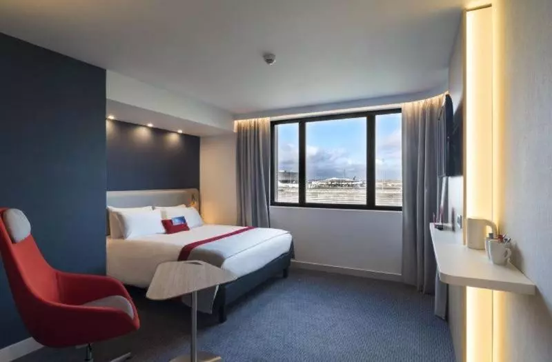 Fotos del hotel Holiday Inn Express Paris  Cdg Airport:  2