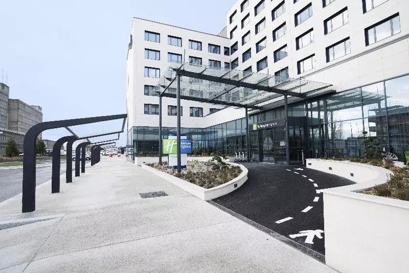 Fotos del hotel Holiday Inn Express Paris  Cdg Airport:  7