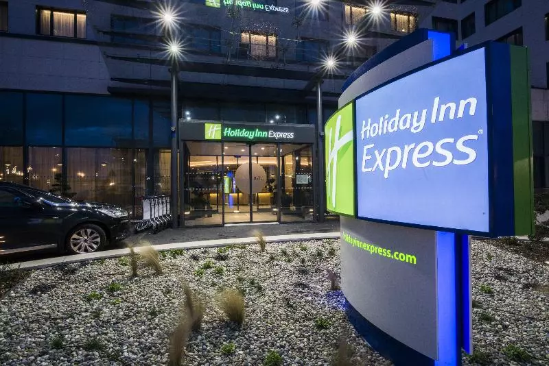 Fotos del hotel Holiday Inn Express Paris  Cdg Airport:  20