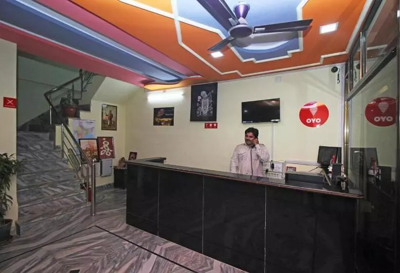 Fotos del hotel Oyo 9529 Hotel Agc:  3