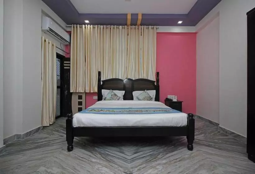 Fotos del hotel Oyo 9529 Hotel Agc:  2