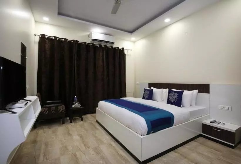 Fotos del hotel Fabhotel Shashank Villa:  22