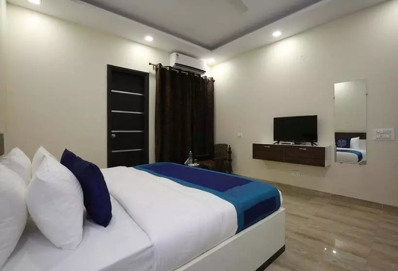 Fotos del hotel Fabhotel Shashank Villa:  18