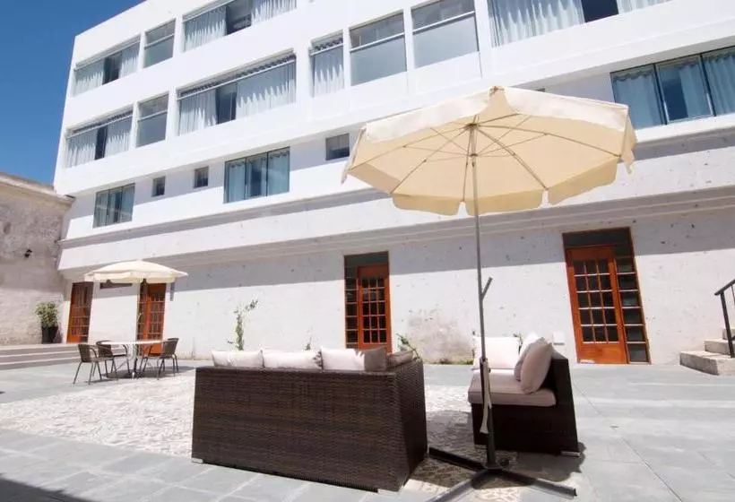 Fotos del hotel Surestay Plus  By Best Western Tierra Sur Colonial:  9