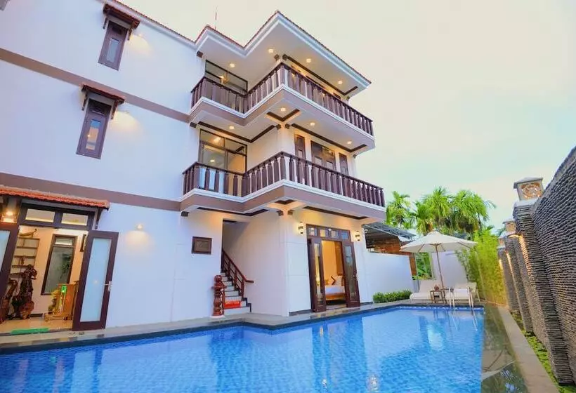 Cam Thanh Village Villas