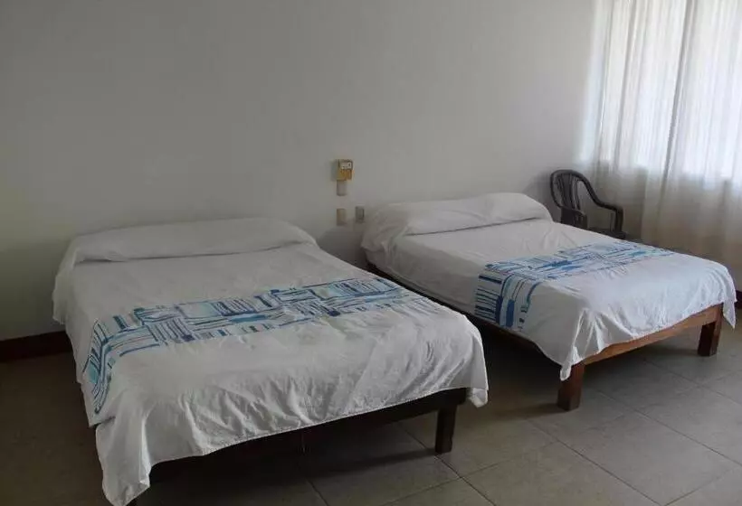 Fotos del hotel Carruiz:  2