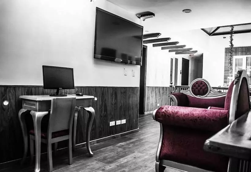 Fotos del hotel Von Astorian:  8
