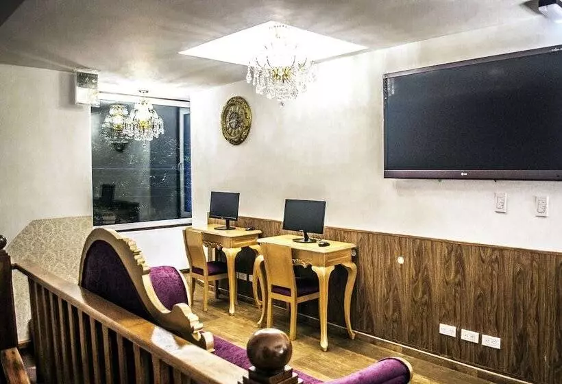 Fotos del hotel Von Astorian:  10