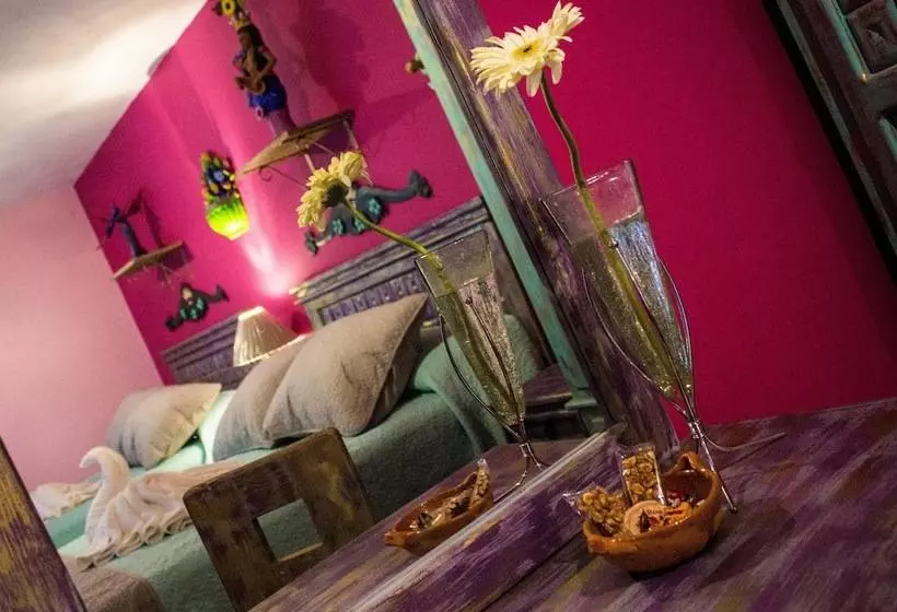 Fotos del hotel Casona De Las Flores:  8