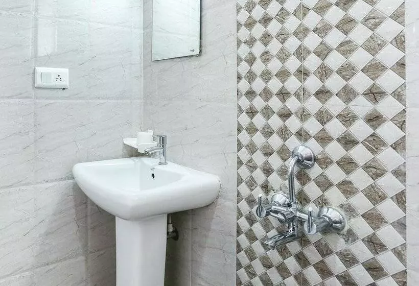 Fotos del hotel OYO Flagship 15444 Manasa Residency:  5