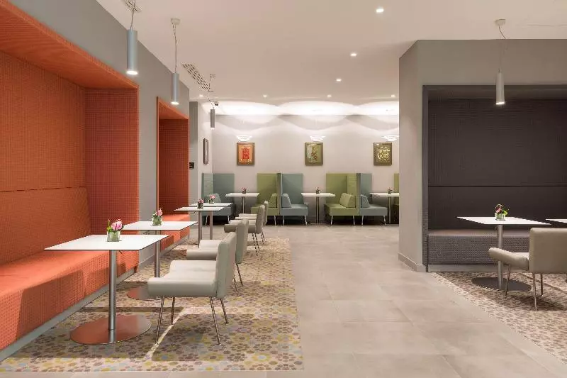 Fotos del hotel Hampton By Hilton Rome East:  12
