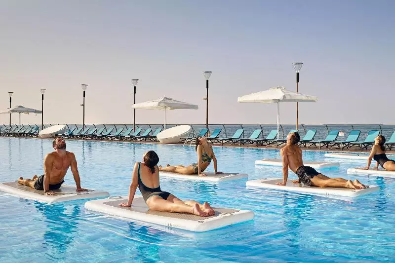 Fotos del hotel Paragraph Resort & Spa Shekvetili, Autograph Collection:  2