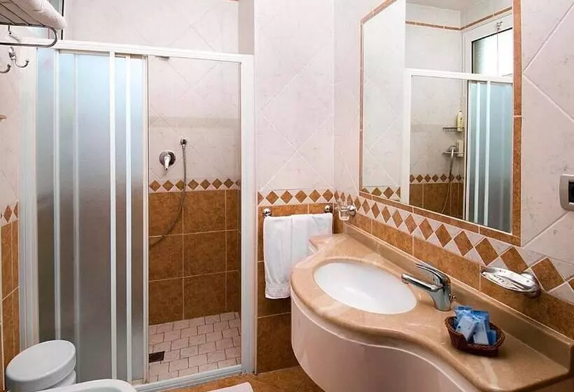 Fotos del hotel Savoia:  9