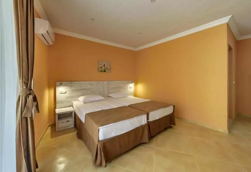 Fotos del hotel Riva Park:  12