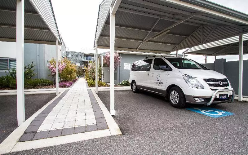 Fotos del hotel Airport Apartments By Vetroblu:  8