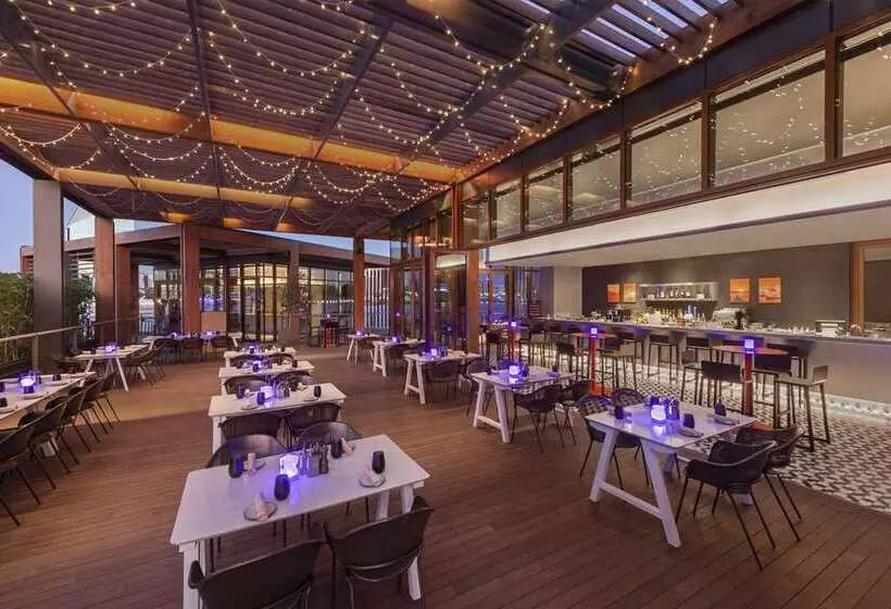 Fotos del hotel Canopy By Hilton Dubai Al Seef:  7