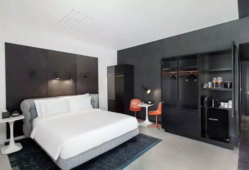 Fotos del hotel Canopy By Hilton Dubai Al Seef:  50