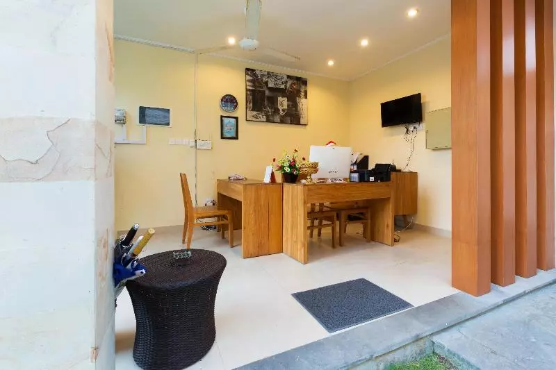 Fotos del hotel Kubu Petitenget Suite:  4