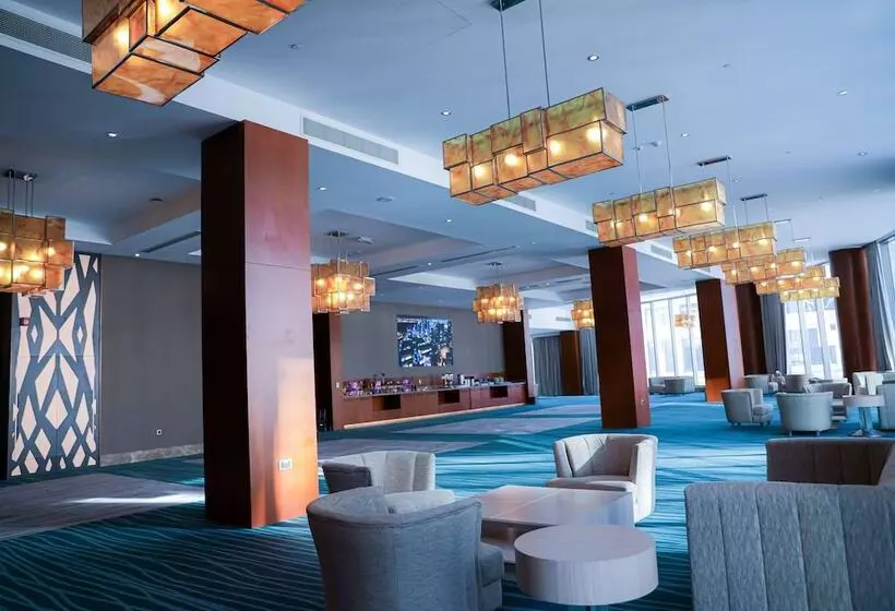 Wyndham Doha West Bay