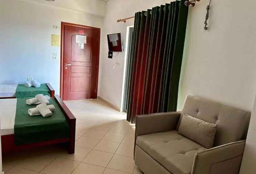 Fotos del hotel Mollanji:  23