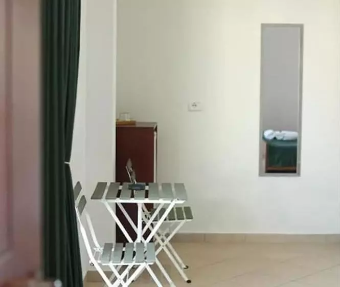 Fotos del hotel Mollanji:  22