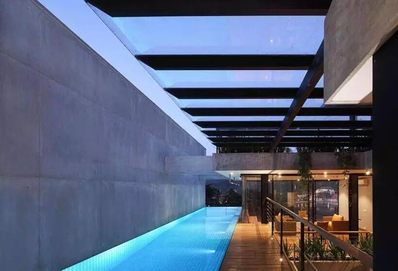 Fotos del hotel Lakewood Residence:  3