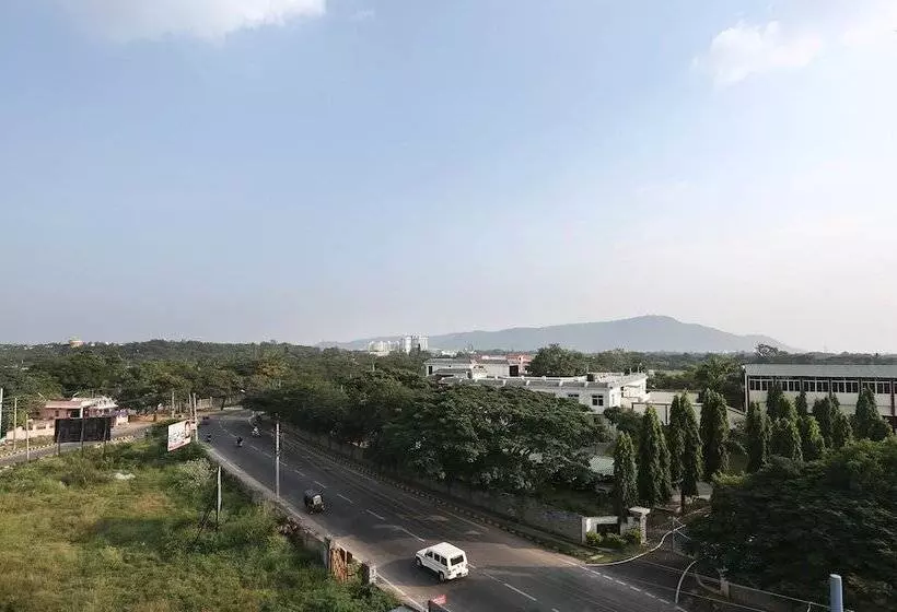Fotos del hotel Treebo Trend Akshaya Mahal Inn:  5