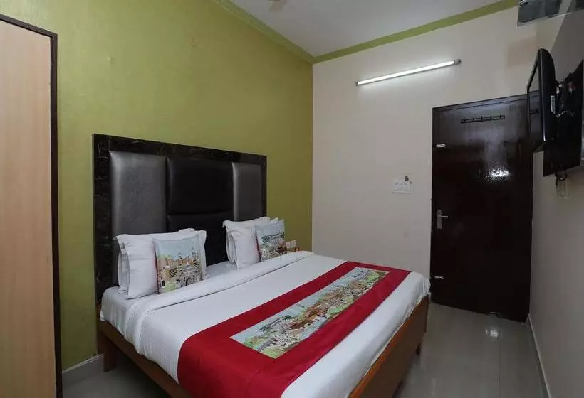 Fotos del hotel Oyo 10347 Hotel Deepak:  23